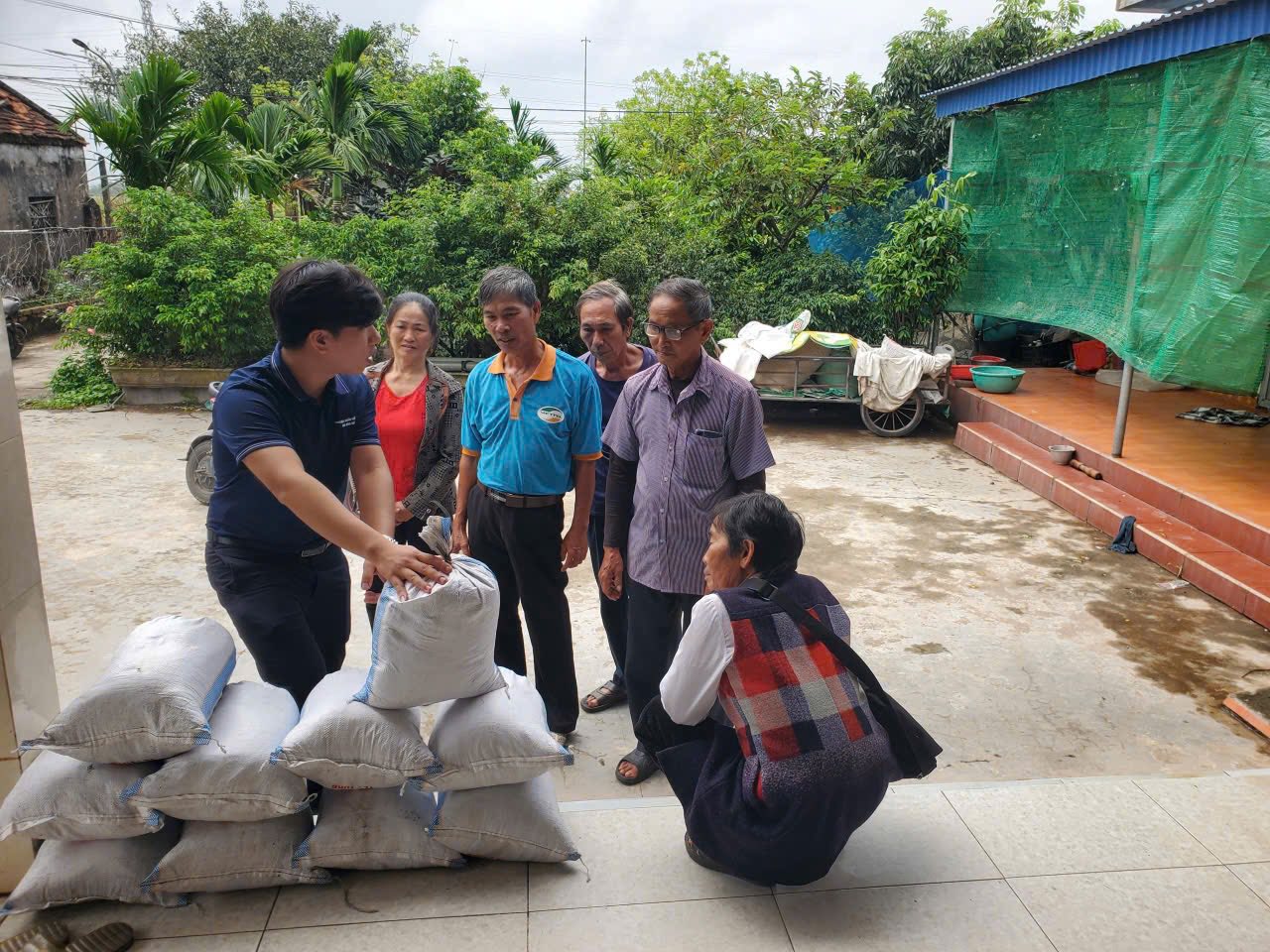 Trung tâm KKNPB Quốc gia thực hiện khảo nghiệm phân bón ở Nam Định