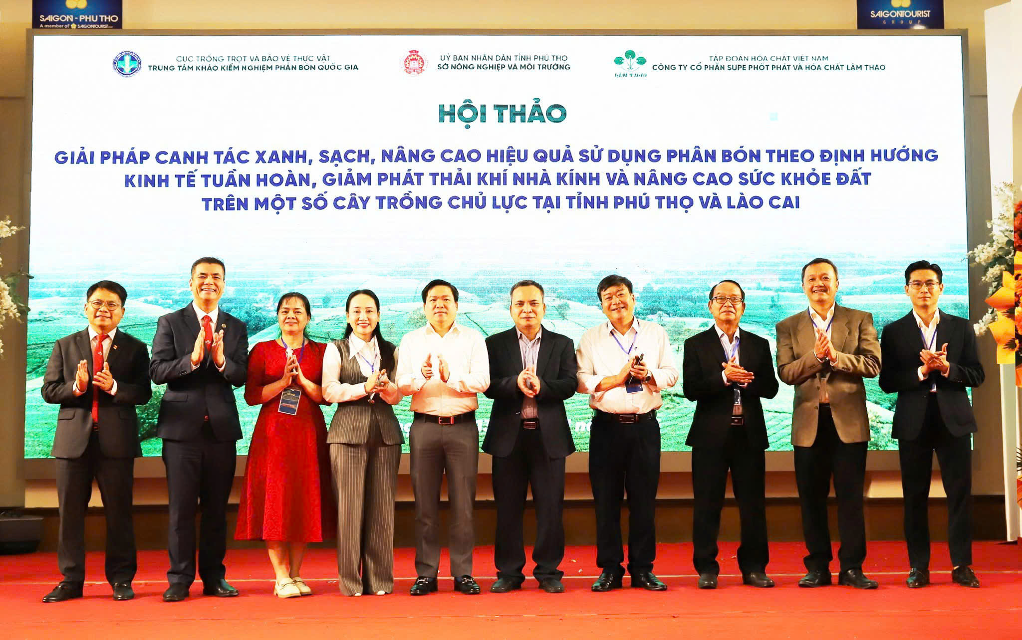 Hội thảo giải pháp canh tác xanh, sạch, nâng cao hiệu quả sử dụng phân bón theo định hướng kinh tế tuần hoàn, giảm phát thải khí nhà kính và nâng cao sức khỏe đất trên một số cây trồng tại tỉnh Phú Thọ và Lào Cai